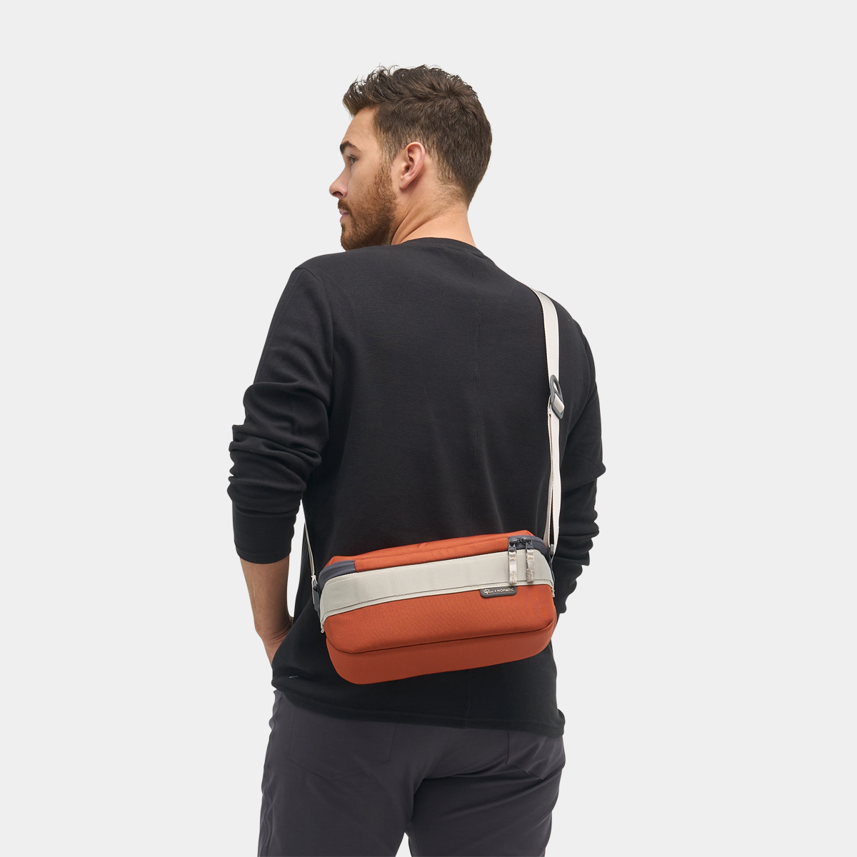 Luma Camera Sling 9L